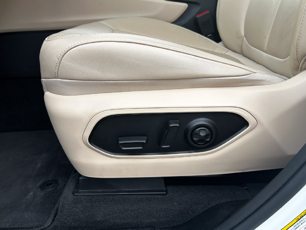 Used 2021 Jeep Grand Cherokee L Limited AWD/4WD image 27