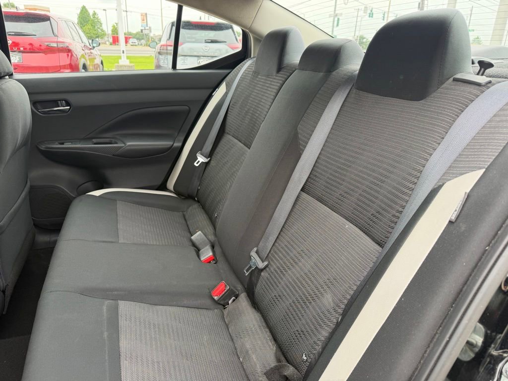 Used 2020 Nissan Versa SV FWD image 12