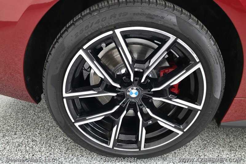 Used 2025 BMW i4 eDrive40 w/ M Sport Package RWD image 35