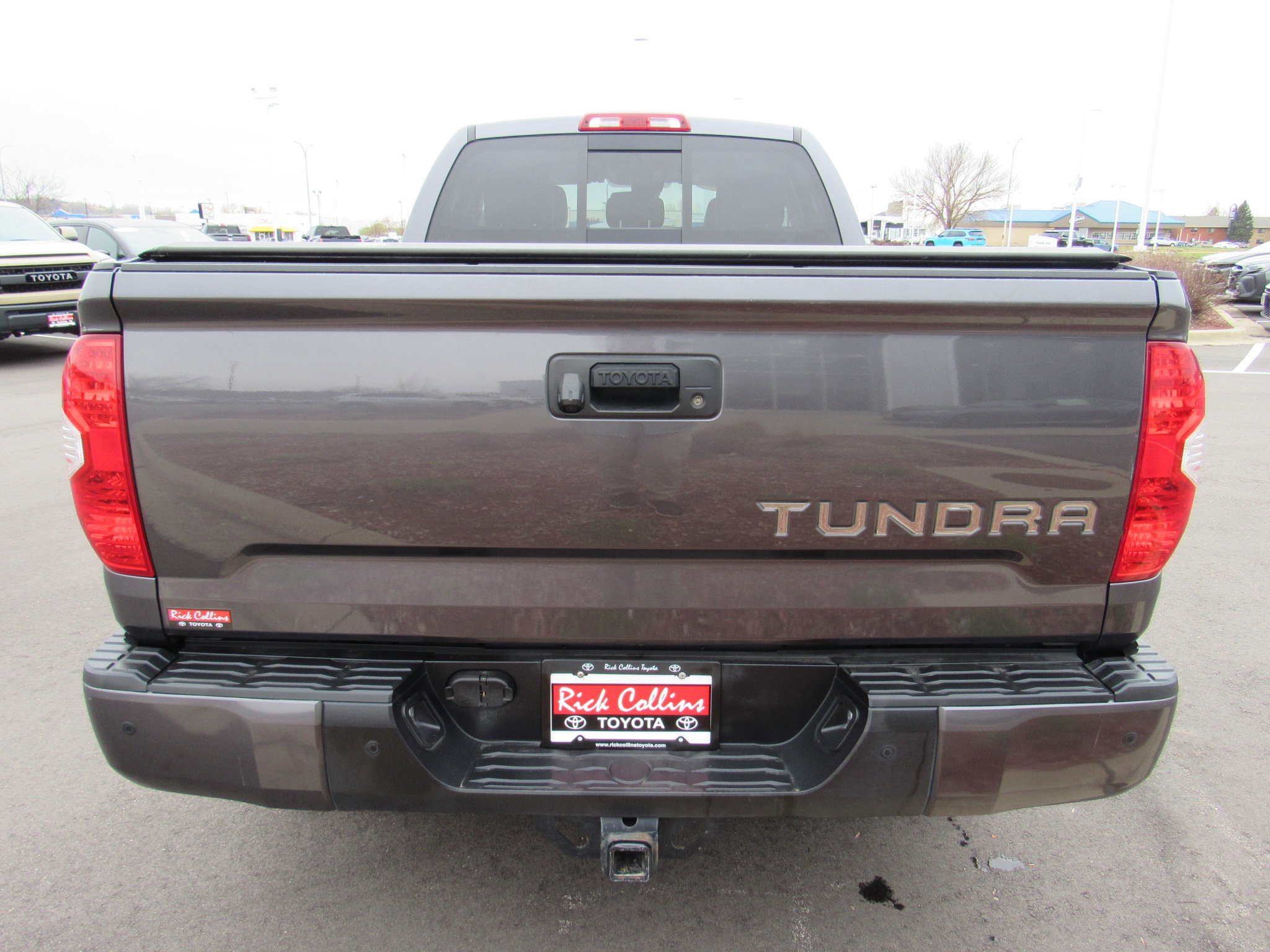 Used 2019 Toyota Tundra Limited w/ Limited Premium Package image 7