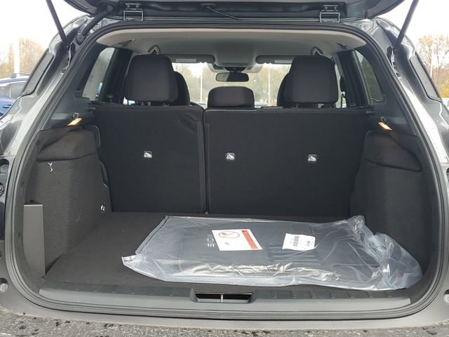 New 2026 Nissan Kicks SV w/ Cold Weather Package AWD/4WD image 24