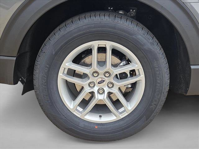 New 2026 Ford Explorer Active image 10