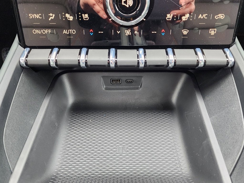 New 2026 GMC Terrain AT4 w/ Convenience Package III image 31