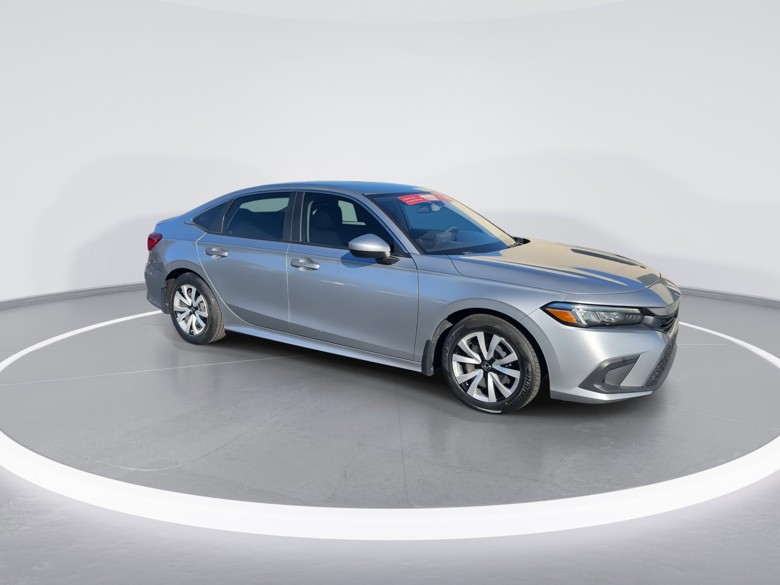 Used 2022 Honda Civic LX image 2