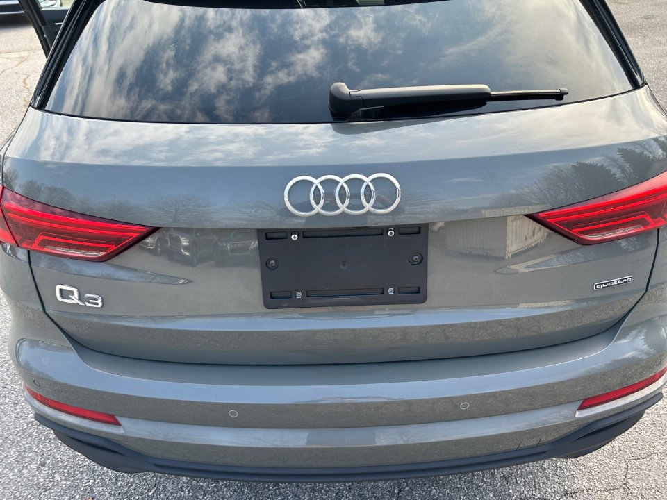 Certified 2024 Audi Q3 2.0T Premium Plus image 14