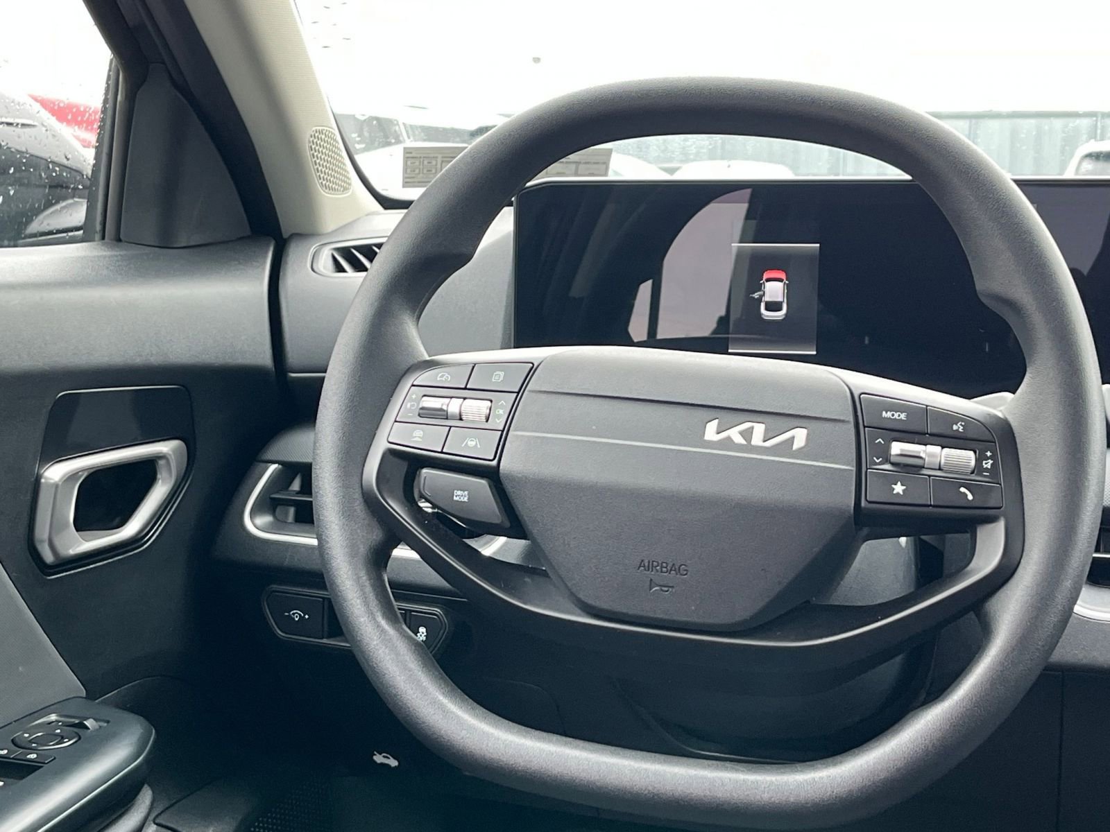 Used 2025 Kia K4 FWD image 28