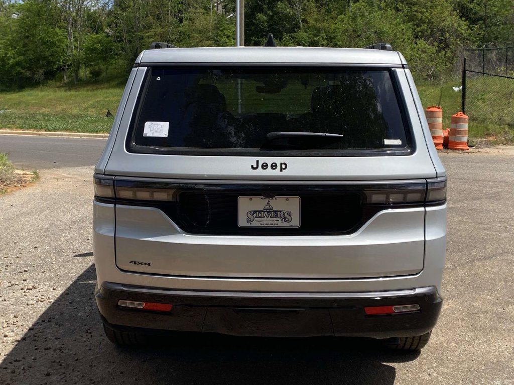 New 2026 Jeep Grand Wagoneer Limited w/ Premium Group II AWD/4WD image 34
