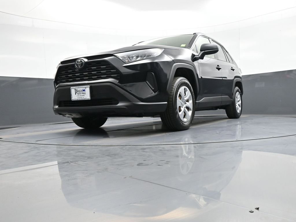 Used 2019 Toyota RAV4 LE w/ All Weather Liner Package AWD/4WD image 25
