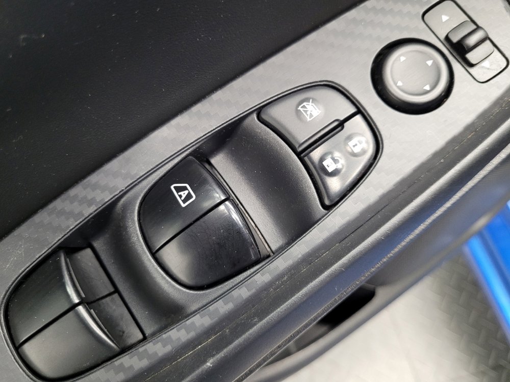 Used 2020 Nissan Sentra SV w/ Electronics Package FWD image 27