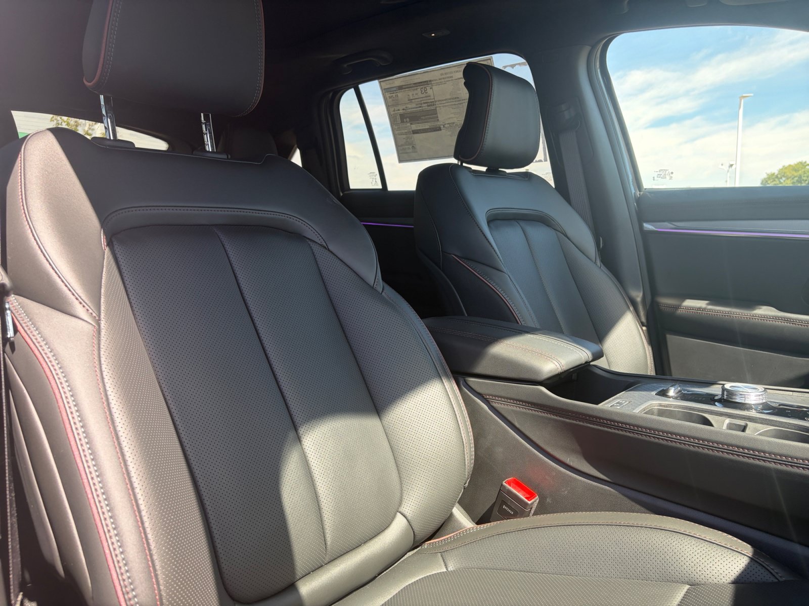 New 2025 Jeep Wagoneer S Launch Edition AWD/4WD image 29