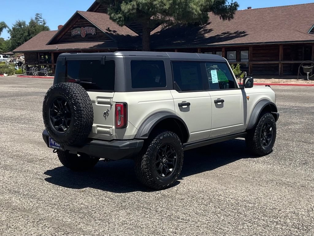 Used 2026 Ford Bronco Badlands AWD/4WD image 6
