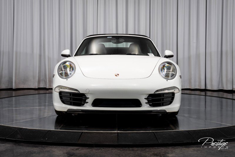 Used 2013 Porsche 911 Carrera image 2