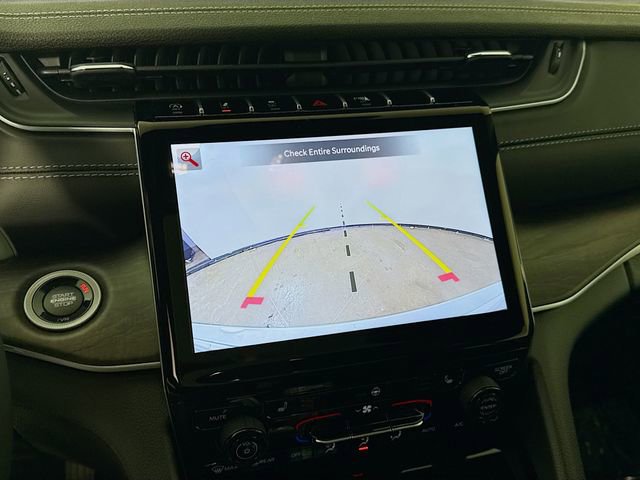 New 2025 Jeep Grand Cherokee Limited image 14