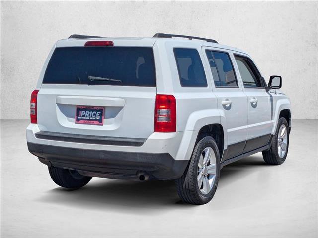 Used 2014 Jeep Patriot Latitude FWD image 5