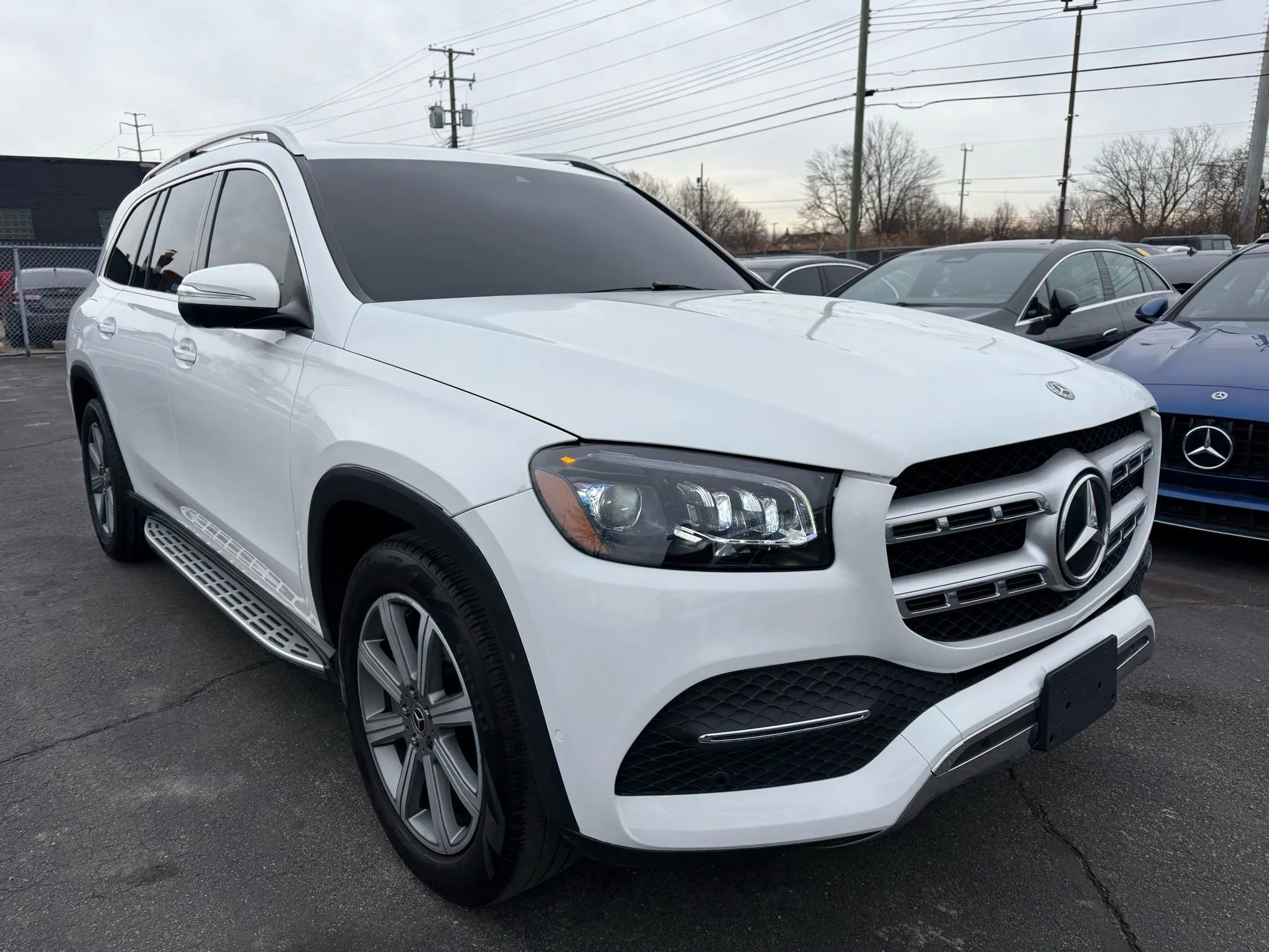 Used 2021 Mercedes-Benz GLS 450 4MATIC image 5