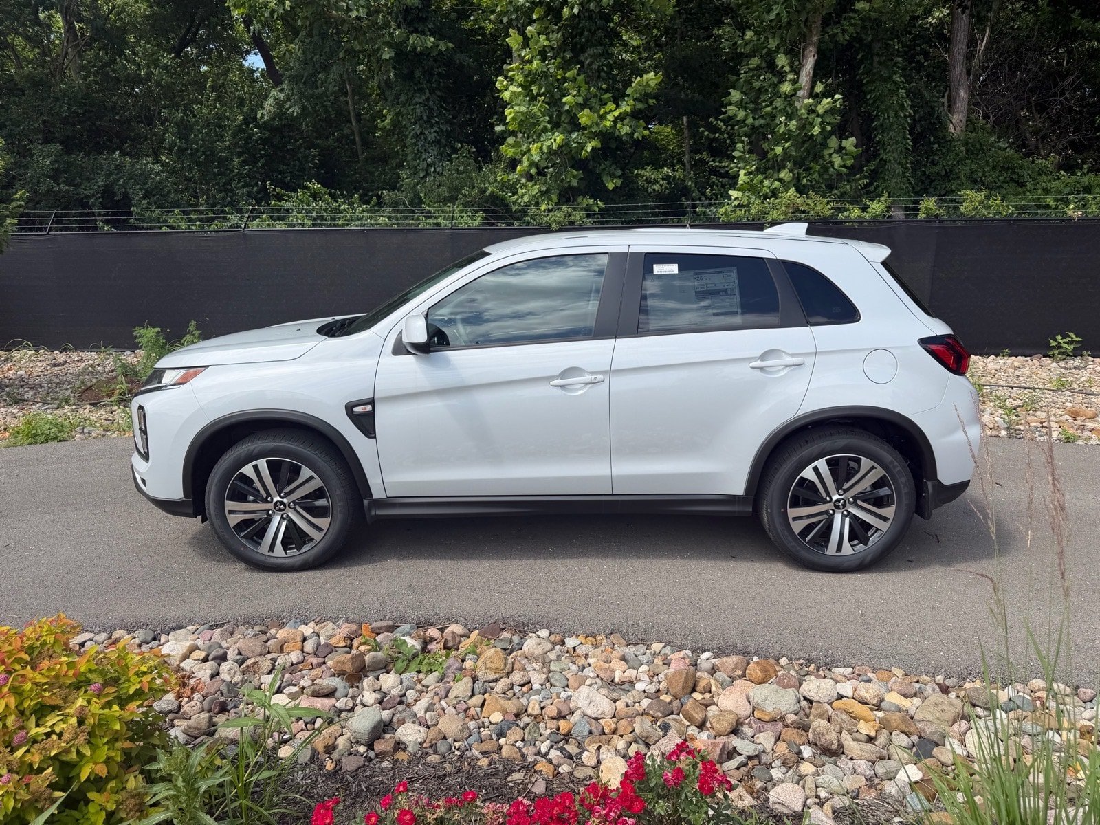 New 2026 Mitsubishi Outlander Sport ES AWD/4WD image 2