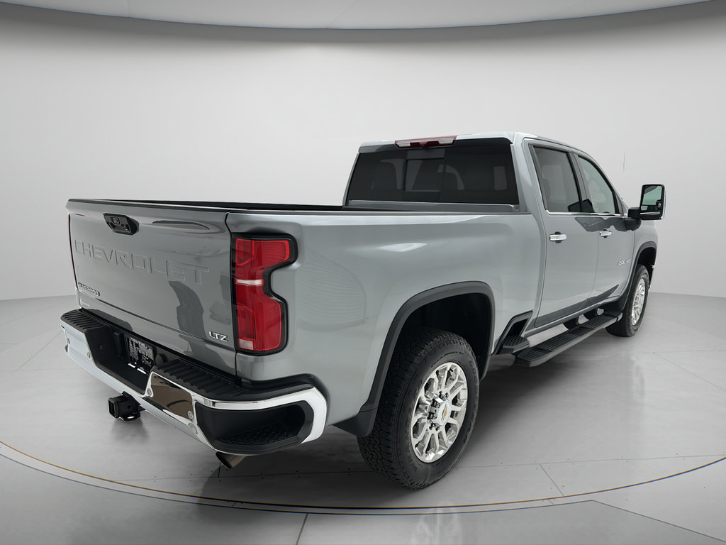 Used 2025 Chevrolet Silverado 2500 LTZ w/ LTZ Plus Package AWD/4WD image 14
