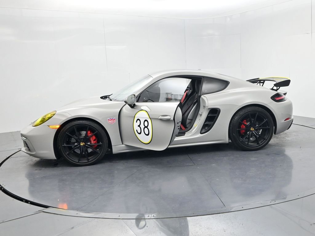 Used 2018 Porsche 718 Cayman S RWD image 56