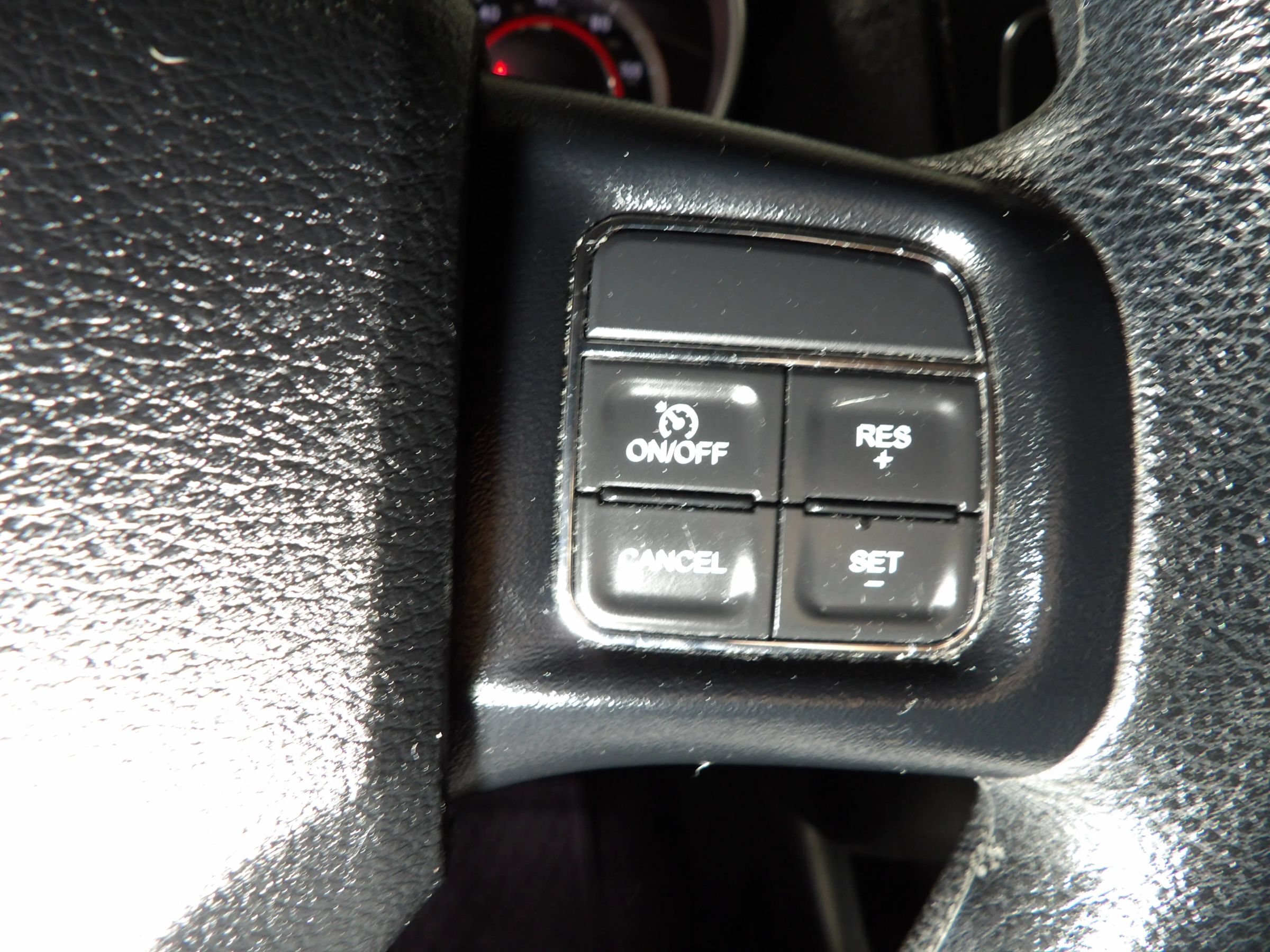 Used 2020 Dodge Journey SE FWD image 18