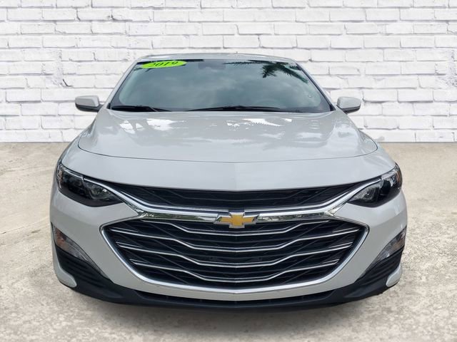 Used 2019 Chevrolet Malibu LT w/ Leather Package FWD image 5