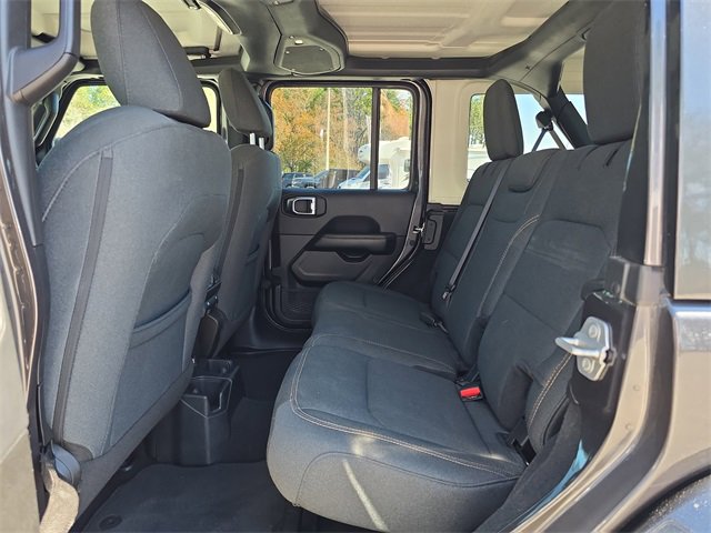 Certified 2025 Jeep Wrangler Sahara image 13