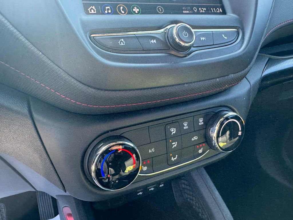 Used 2023 Chevrolet TrailBlazer RS image 25