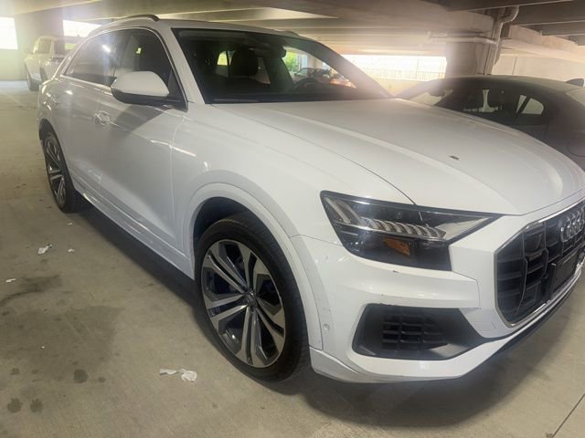 Used 2019 Audi Q8 Prestige image 3