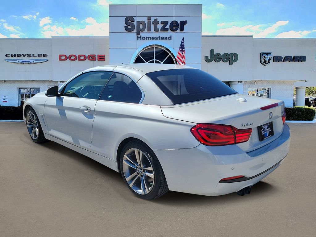 Used 2018 BMW 430i Convertible image 3