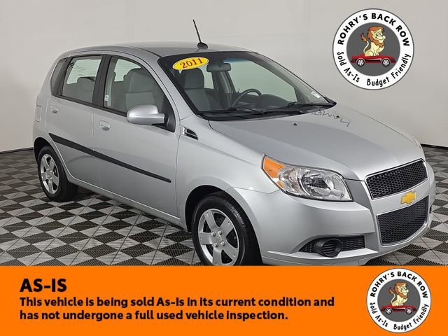Used 2011 Chevrolet Aveo5 LT w/ LPO, Bodyside Molding Package image 11