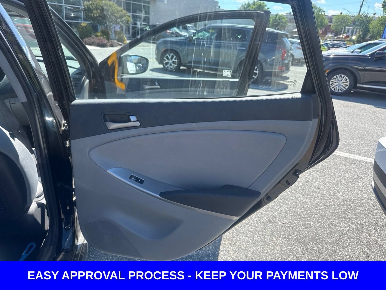 Used 2016 Hyundai Accent SE FWD image 14