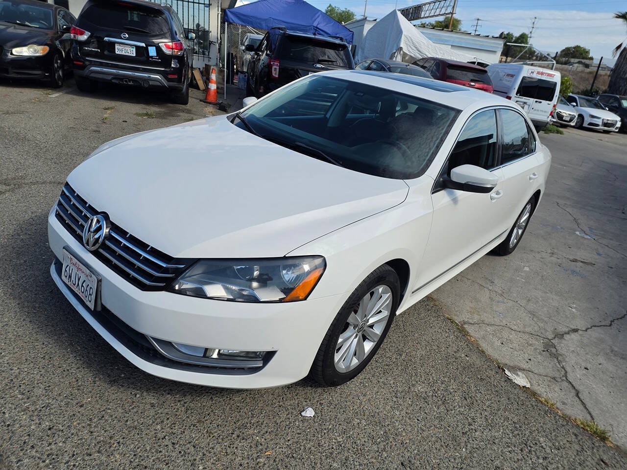 Used 2012 Volkswagen Passat 2.5 SEL Premium FWD image 9
