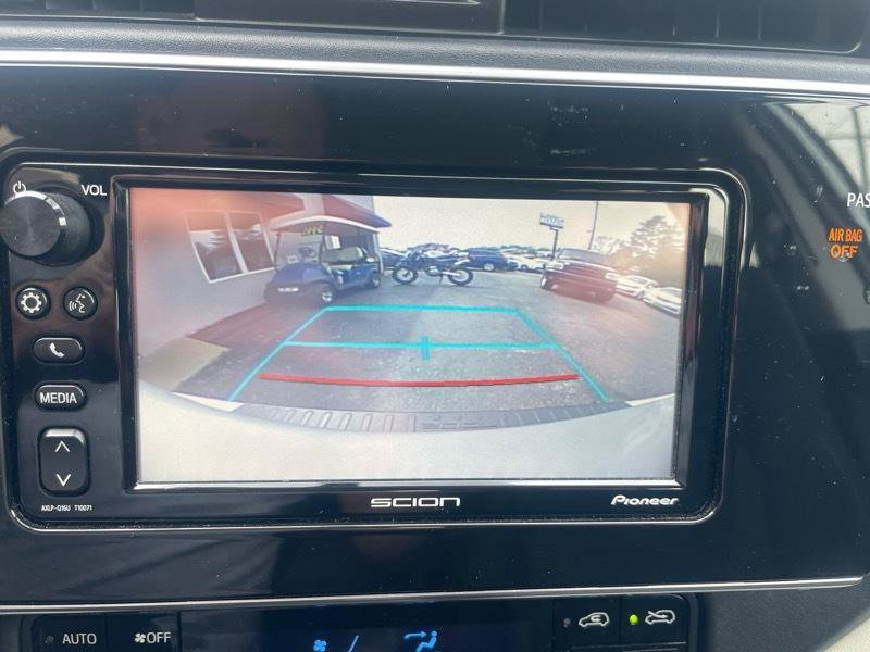 Used 2016 Scion iM FWD image 19