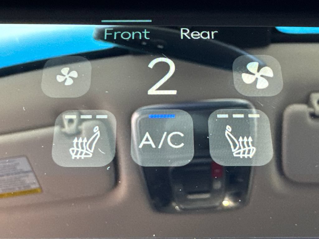 New 2026 Genesis GV70 2.5T AWD/4WD image 31