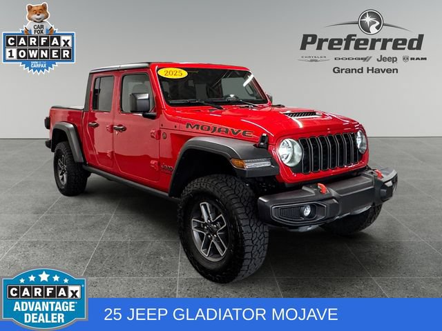 Used 2025 Jeep Gladiator Mojave w/ Safety Group AWD/4WD image 1