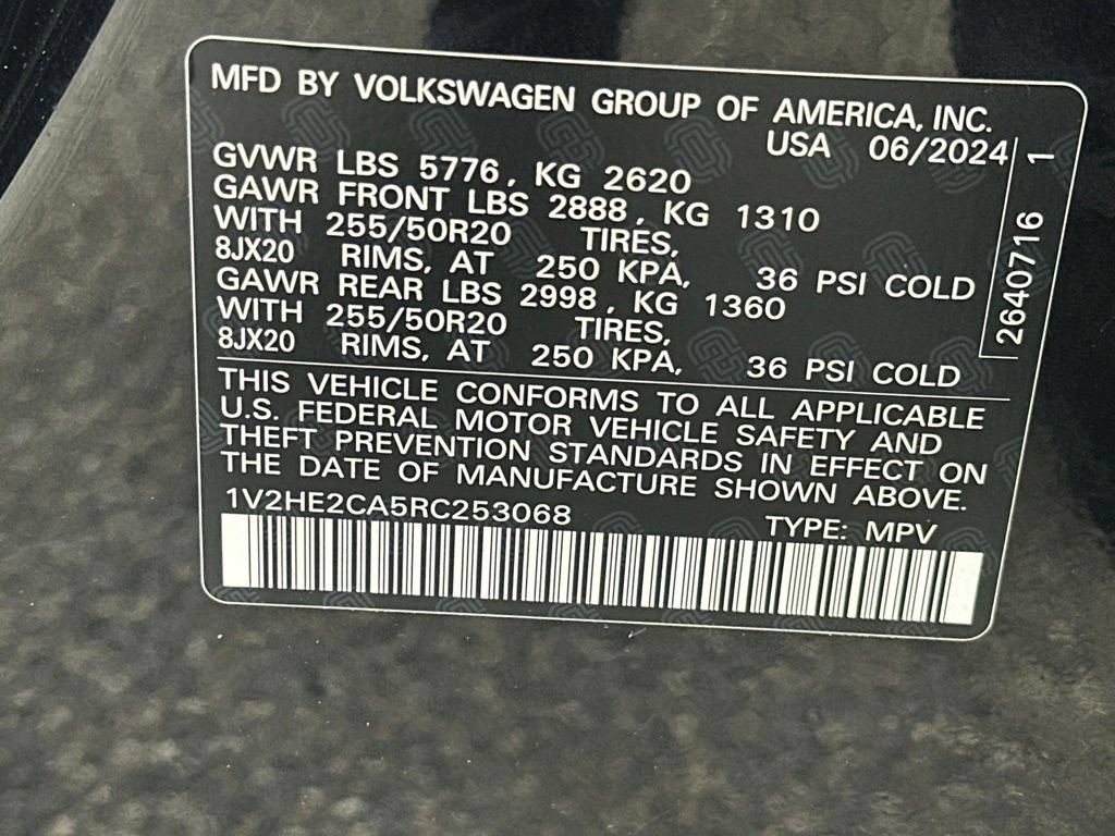 Used 2024 Volkswagen Atlas Cross Sport SE AWD/4WD image 35