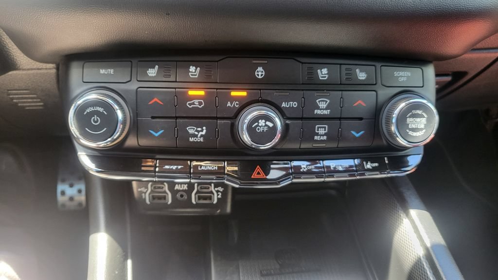 Used 2023 Dodge Durango SRT AWD/4WD image 40