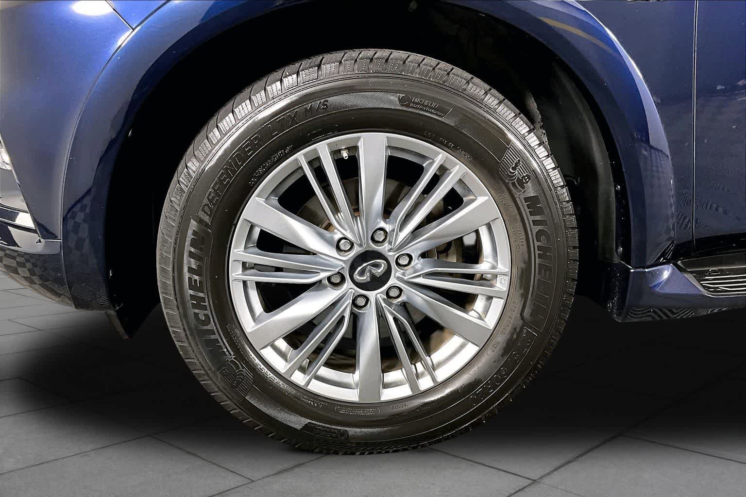 Used 2018 INFINITI QX80 4WD image 11