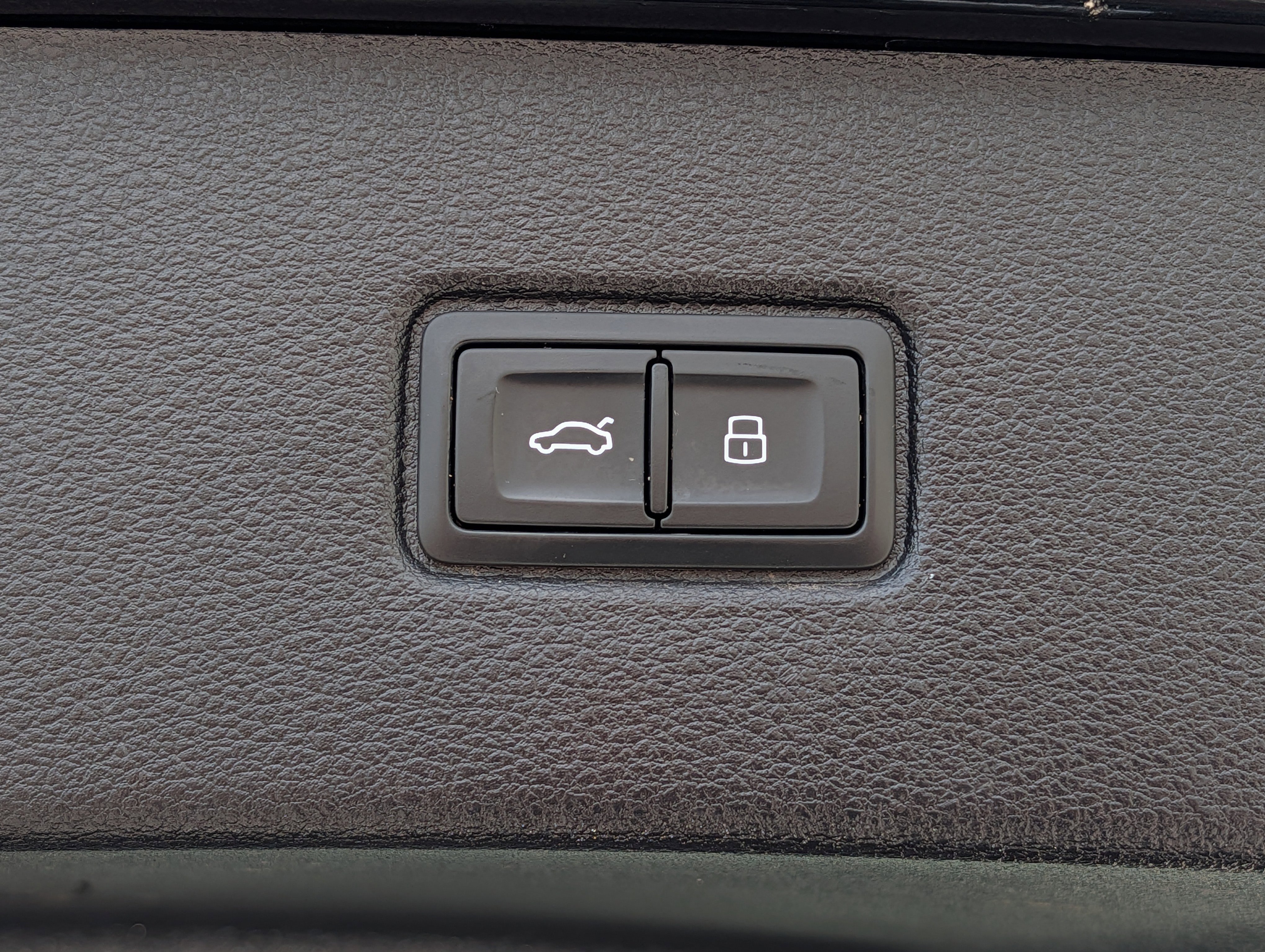 Used 2022 Audi Q7 3.0T Premium Plus AWD/4WD image 14