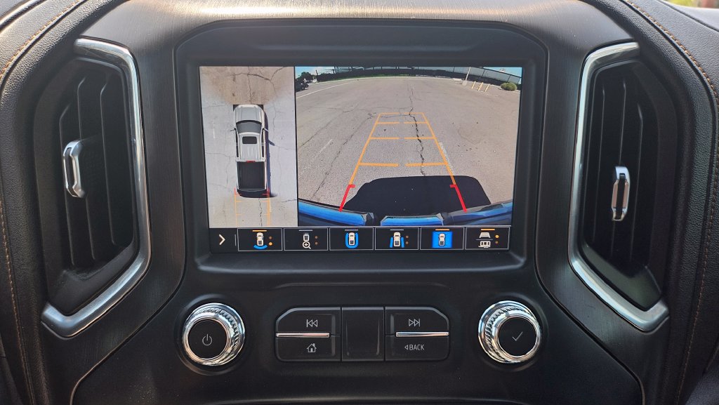 Used 2021 GMC Sierra 1500 AT4 w/ AT4 Premium Package AWD/4WD image 33