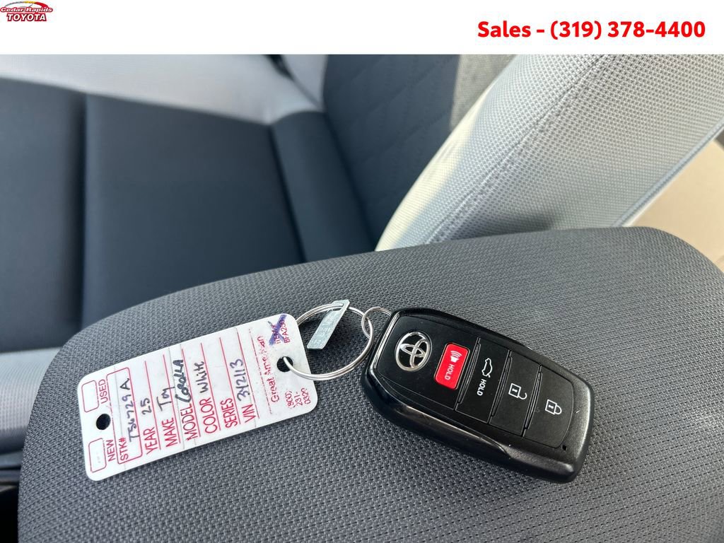 Certified 2025 Toyota Corolla LE image 26