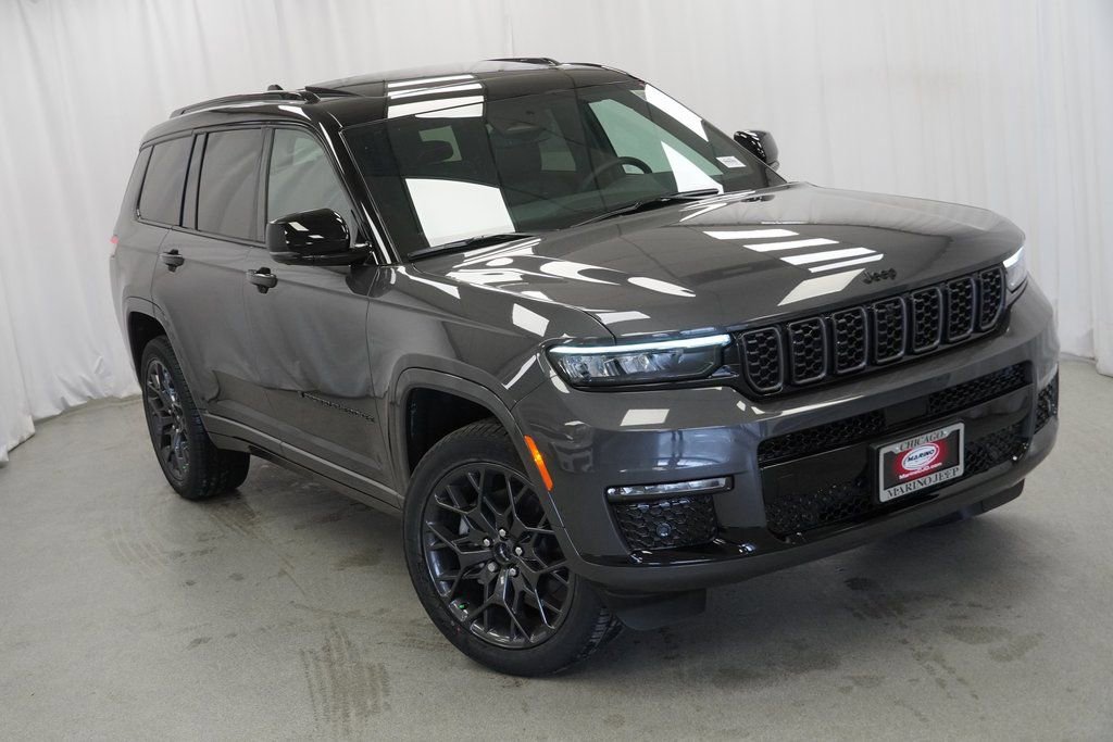 New 2025 Jeep Grand Cherokee L Summit w/ Obsidian Package image 8