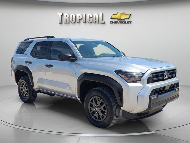 Used 2025 Toyota 4Runner SR5 AWD/4WD image 4