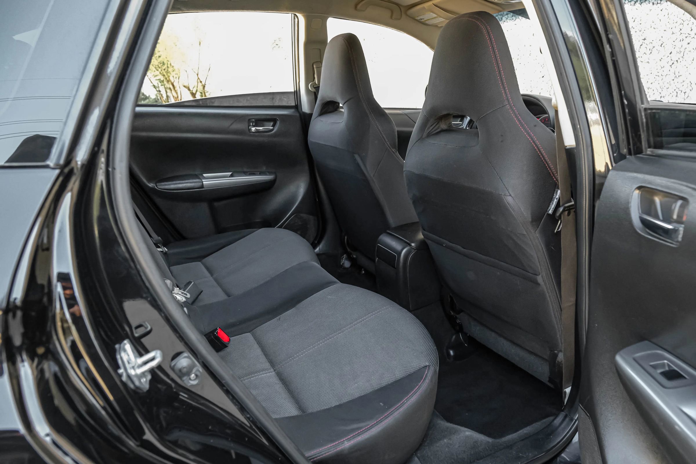 Used 2014 Subaru Impreza WRX Hatchback image 34