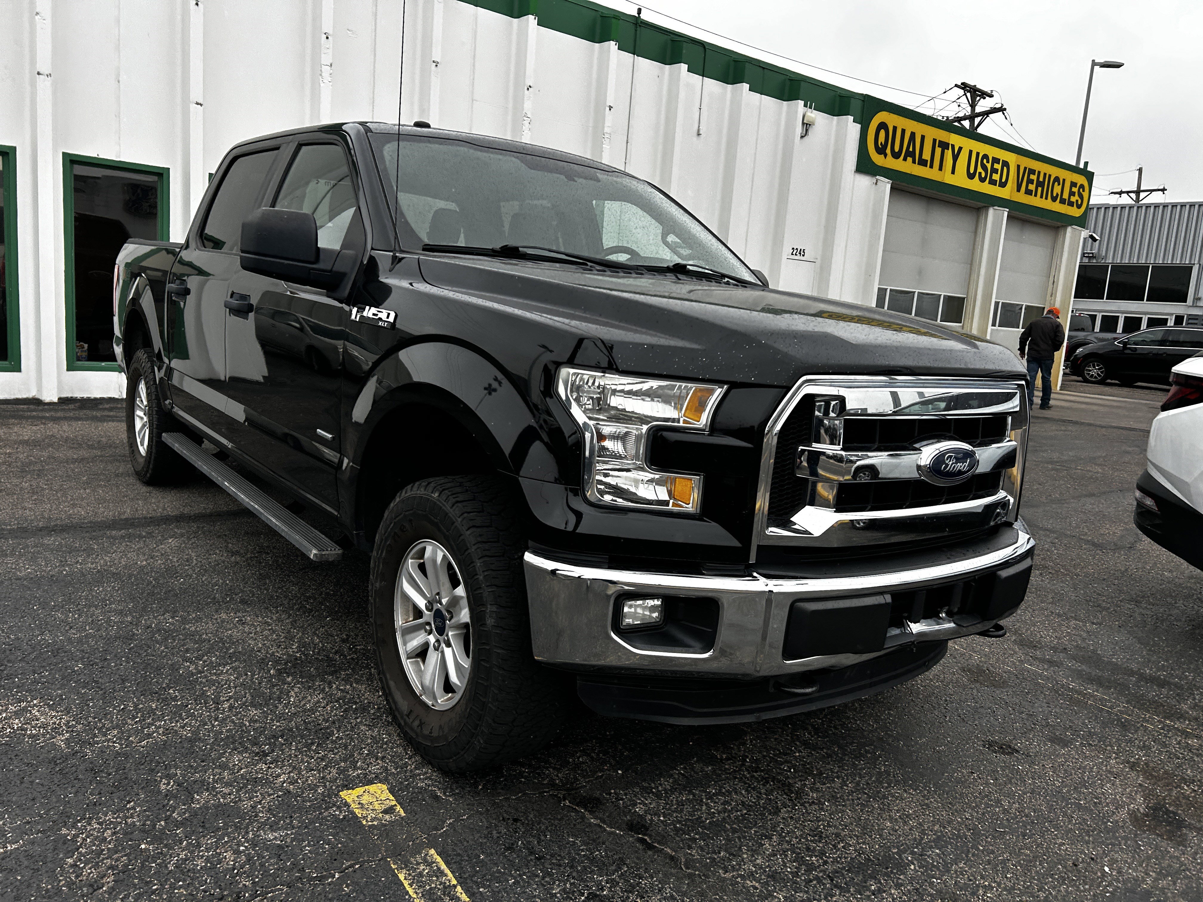 Used 2016 Ford F150 XLT image 7