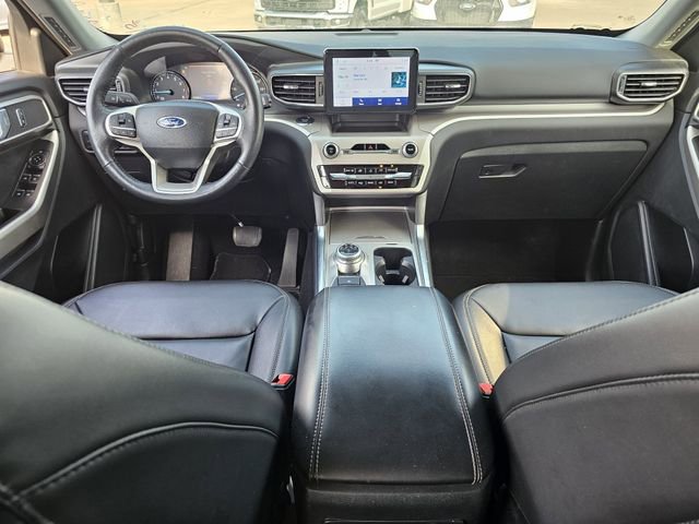 Certified 2023 Ford Explorer XLT w/ Equipment Group 202A image 8