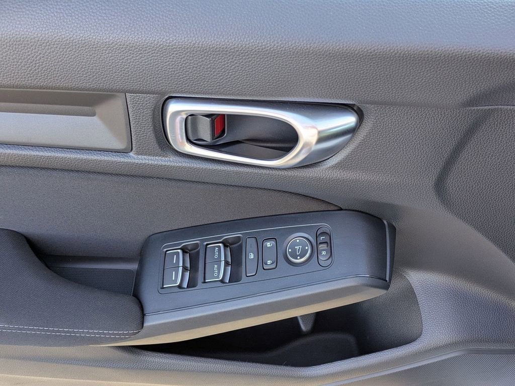 Certified 2025 Honda Civic Sport image 5