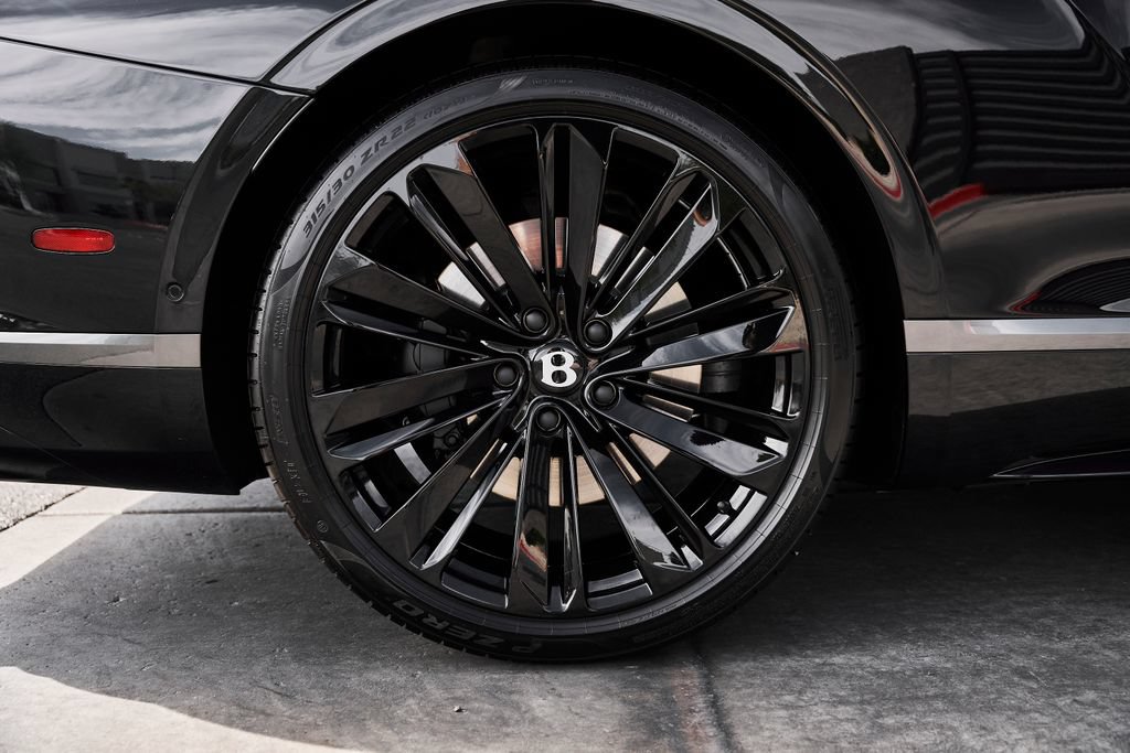 Used 2025 Bentley Continental GT Speed AWD/4WD image 18