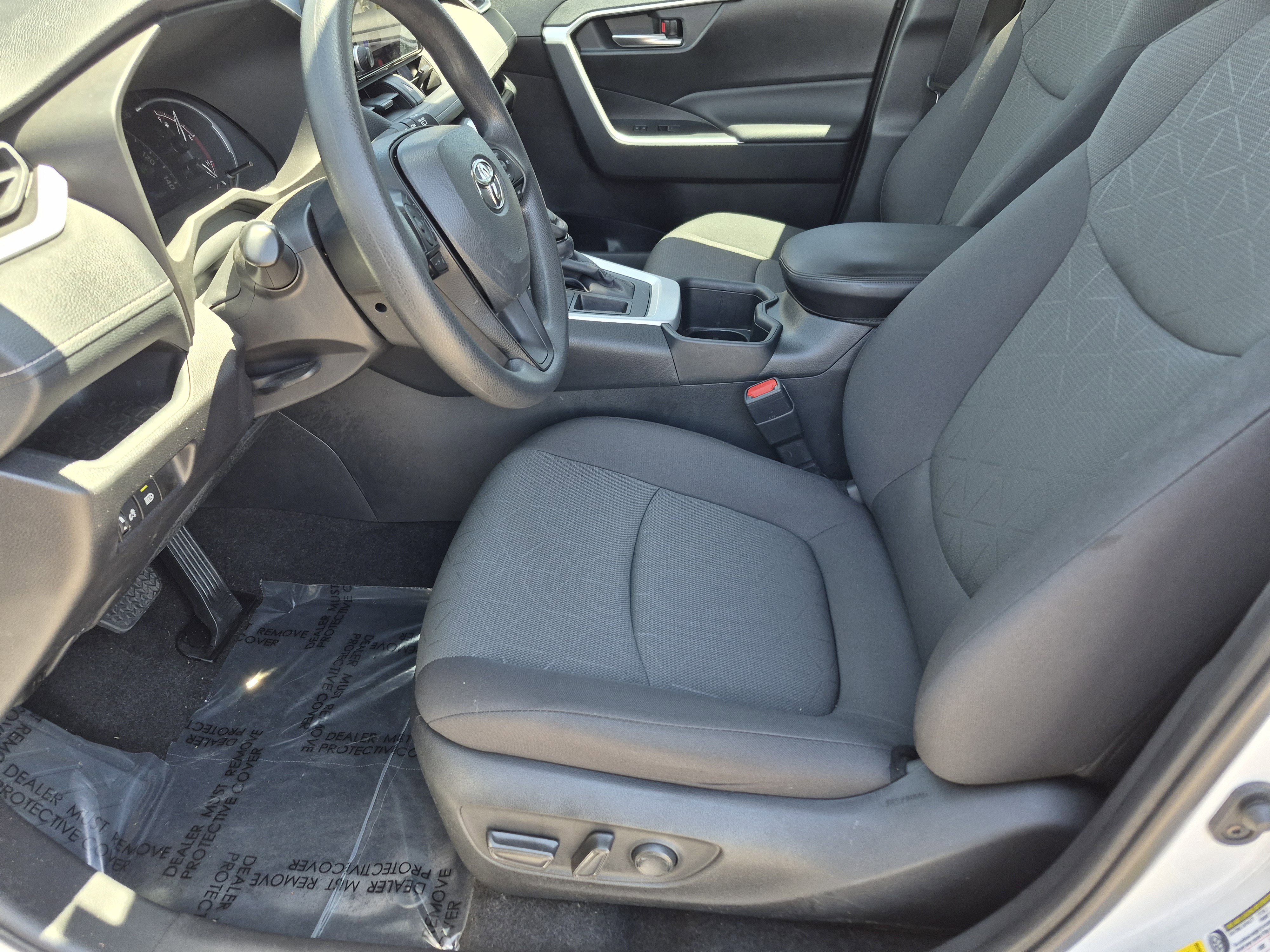 Certified 2024 Toyota RAV4 XLE FWD image 16