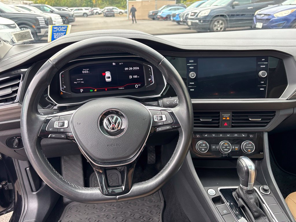 Used 2019 Volkswagen Jetta SEL FWD image 14