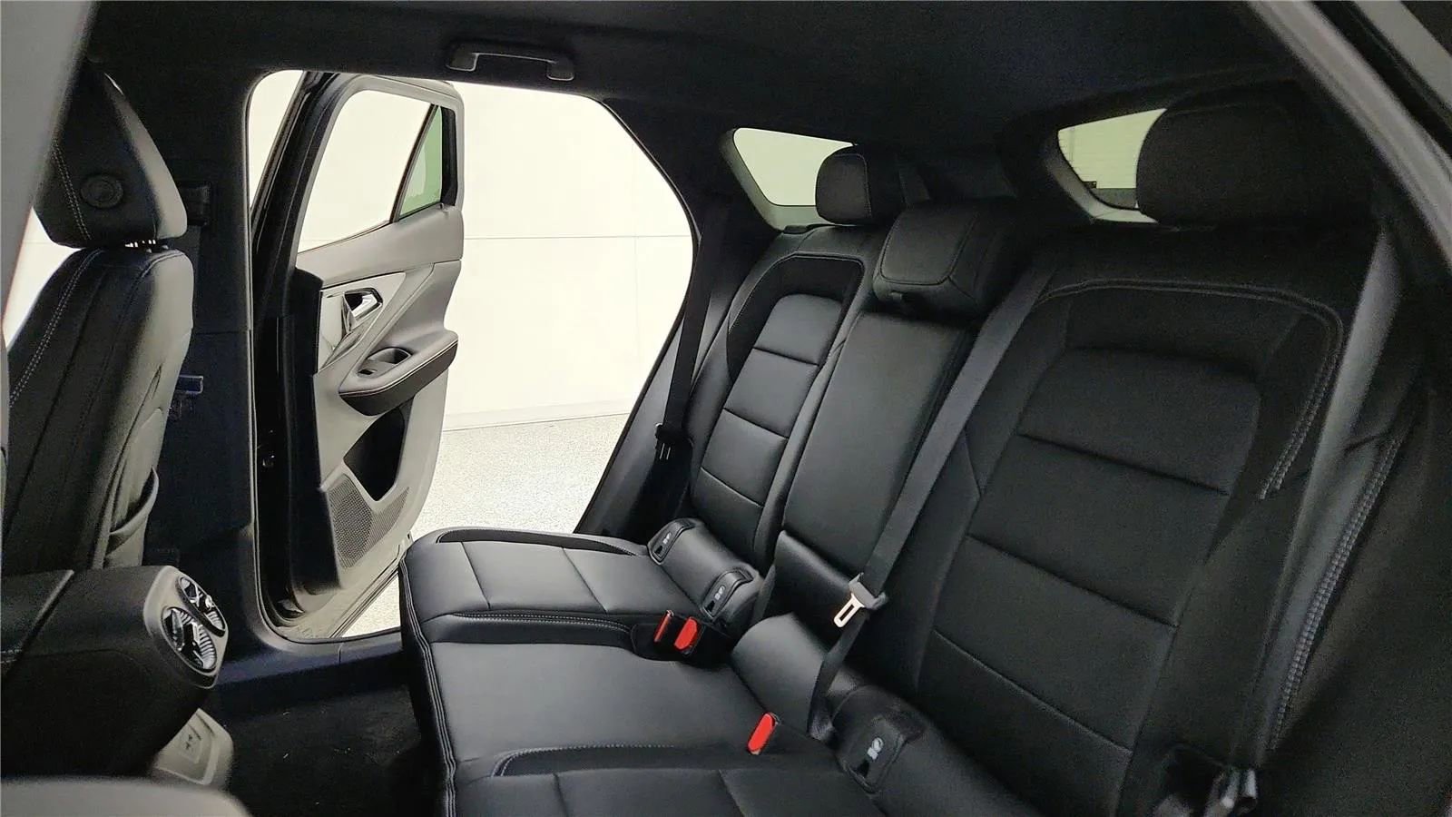 New 2026 Chevrolet Blazer EV LT image 31